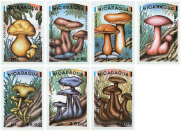 37521 MNH NICARAGUA 1985 SETAS - Nicaragua