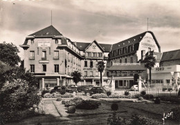 Brive * Le Grand Hôtel De Bordeaux * Banque Crédit Populaire De France * Banco Bank - Brive La Gaillarde