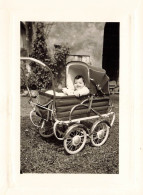 Landau Ancien * Poussette Enfants * Pram Kinderwagen * Modèle Marque ? * Enfant Bébé * Photo Ancienne 10.5x8cm - Andere & Zonder Classificatie