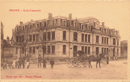 Beaune * Rue Et école Communale * Attelage Cocher - Beaune