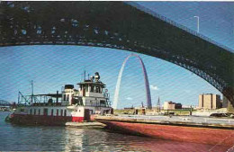 Etats-Unis - ST-LOUIS  RIVERFRONT - Tugboats And Barges On The "Mighty" - São Luis