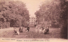 94 - FRESNES - S14842 - Maison De Repos Sainte Marguerite - Le Parc - En L'état Pli - L23 - Fresnes