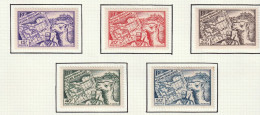 FEZZAN - Carte Du Fezzan, Chameau -Y&T N° 38-42 - 1946 - MH - Neufs