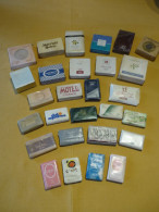 Lot De 28 Petits Savons D'hotels ... Vintage - Beauty Products