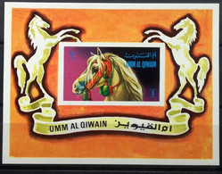 UMM AL QIWAIN -  MNH (CAVALOS)_  FAU0511 - Chevaux