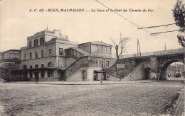 FRANCE - 92 - Rueil-Malmaison - La Gare Et Le Pont Du Chemin De Fer - Carte Postale Ancienne - Rueil Malmaison