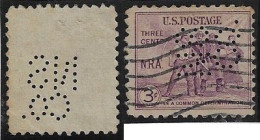USA United States 1917/1942 Stamp With Perfin NS/Co. By The National Supply Company From Fort Worth Lochung Perfore - Zähnungen (Perfins)