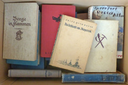 Buch WK I Konvolut Mit 16 Büchern U.a. Heer, Luftstreitkräfte, Marine Usw. In Unterschiedlicher Erhaltung - Oorlog 1914-18