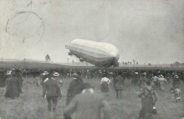 Zeppelin Nürnberg Landung Des Zeppelin III. II (Stauchungen Li. Oben) Dirigeable - Airships