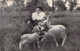 ANIMAUX - Enfant Et Les Agneaux - Carte Postale Ancienne - Other & Unclassified