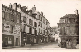 95 - PARMAIN - S14921 - Rue Guichard - CPSM 14x9 Cm - Tabac Café De L'Arrivée Grands Economats Parisiens - L23 - Parmain