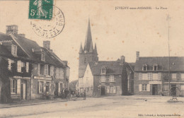 60 - JUVIGNY SOUS ANDAINE - LA PLACE - VOIR DEUX SCANS - Juvigny Sous Andaine