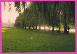 291150 / United Kingdom -  Stratford Upon Avon - The River And Holy Trinity Church PC Great Britain Grande-Bretagne - Stratford Upon Avon