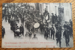 Bar Sur Seine (Aube) - Fête Du Champagne Le 4 Septembre 1921 - Défilé Dans La Grande Rue - Brasserie - Bar-sur-Seine