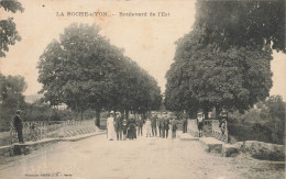 La Roche Sur Yon * Le Boulevard De L'est * Pont * Villageois - La Roche Sur Yon