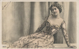 Lina Cavalieri Opera Soprano Née à Viterbo  Envoi à Montpont Sur Isle 24 Paillettes Sequin - Opéra