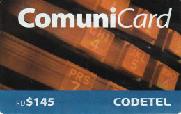 TARJETA DE REPUBLICA DOMINICANA DE COMUNICARD DE CODETEL $145 (NUMERACION CONTROL ARRIBA) - Dominicaine