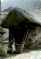 Sonogno - Valle Verzasca - Forno A Legna (10648) - Verzasca