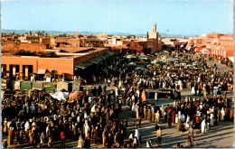 (2 Q 36) Maroc - Marrackesh Place Djemea El Fna (market  - Souk) - Marchés