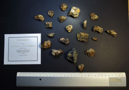 Lot 20 Mixed Minerals (1) - Sitio Do Castelo Mine - Folgosinho -  Portugal - Minéraux