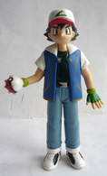 FIGURINE POKEMON SACHA TOMY 1998 Sans Socle - Pokemon