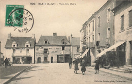 Blain * La Place De La Mairie * Hôtel Du Pélican LECLAIR Propriétaire * Hôtel De La Gerbe De Blé - Blain