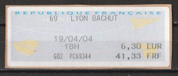 France 2004 : Vignette Type "Avions En Papier" : Lyon Bachut ( Voir Photo ). - 2000 Type « Avions En Papier »