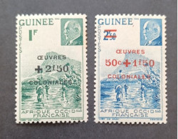 FRANCE COLONIE GUINEE 1944 MARECHAL PETAIN SURCHARGES OEUVRES COLONIALES CAT YVERT N. 185/186 MNH - 1944 Maréchal Pétain, Surchargés – Œuvres Coloniales