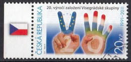 CZECH REPUBLIC 672,used,falc Hinged - Used Stamps