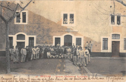 CPA 34 BEZIERS CASERNE D'INFANTERIE CANTINE - Beziers