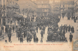 CPA 34 MANIFESTATIONS VITICOLES DE BEZIERS LE COMITE D'ARGELLIERS EN TETE DE CORTEGE - Beziers