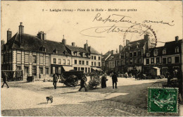 CPA Laigle Orne - Place De La Halle Marche Aux Grains (800348) - Le Merlerault