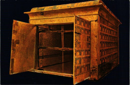 CPM Tutankhamen's Treasures – First Great Shrine Of Wood EGYPT (852852) - Museums