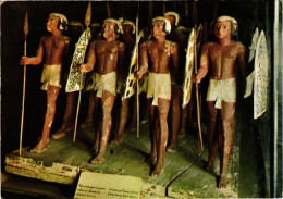 CPM Group Of 40 Nubian Soldiers – Cairo – Egyptian Museum EGYPT (852959) - Musées