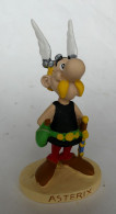 FIGURINE EN RESINE ASTERIX ATLAS N° 1 ASTERIX (2) - Asterix & Obelix