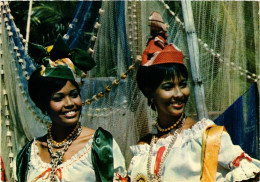 CPM Danseuses Du Groupe Folklorique La Briscante GUADELOUPE (839782) - Autres & Non Classés