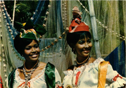 CPM Danseuses Du Groupe Folklorique La Briscante GUADELOUPE (839771) - Autres & Non Classés