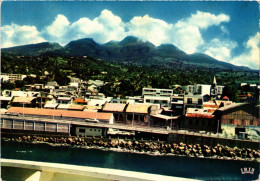 CPM Basse Terre- Au Loin, Le Massif De La Soufriere GUADELOUPE (839983) - Basse Terre