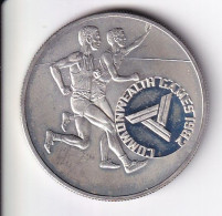 MONEDA DE PLATA DE TONGA DE 10 PAANGA DEL AÑO 1982 GAMES - LA DE LA FOTO (CON RAYA DETRAS) - Tonga