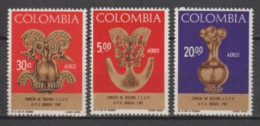 COLOMBIE - 1967 - SERIE COMPLETE ART PRECOLOMBIEN YVERT N°908/952 ** MNH - COTE = 30 EUR. - Colombie