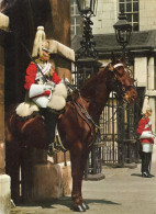 - LIKE GUARDS WHITEHALL, LONDON - Scan Verso - - Whitehall