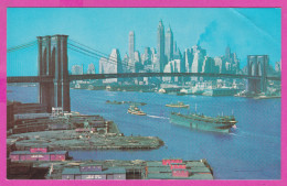 291280 / United States - New York , N.Y. - Brookly Bridge , East River Ship And Lower Manhattan Skyline PC 64 USA - Brooklyn