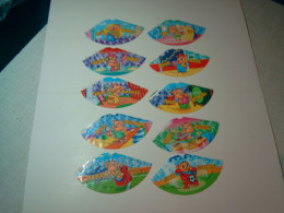 2000 Ferrero - Kinder Surprise - Caps - Pinky Piggys - Complete Set - Monoblocs