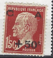 FRANCE 1929  TIMBRE 255  TYPE PASTEUR SURCHARGEE AU PROFIT DE LA CAISSE D AMORTISSEMENT TRACE CHARNIERE - Neufs