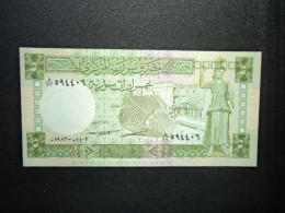 SYRIE : 5 POUNDS   1982 - 1402   P 100c     NEUF - Siria