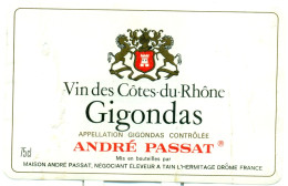 (M12) Etiquette - Etiket Côtes Du Rhône - Gigondas - André Passat - Côtes Du Rhône