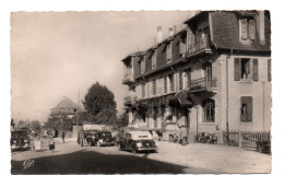 Saint  Julien En Genevois - Douane Française   -Automobiles -    CPSM°J - Saint-Julien-en-Genevois