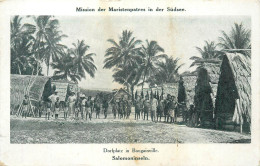 MISSION DER MARISTENPATRES IN DER SÜDSEE - Dorfplatz In Bougainville, Salomoninseln. - Islas Salomon