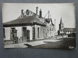 CP 88 Vosges XERTIGNY - La Colonie Et L'église , Colonie De Vacances 1950 - Xertigny