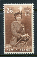 New Zealand 1953-59 QEII Definitives - 2/6 Brown HM (SG 733d) - Ungebraucht